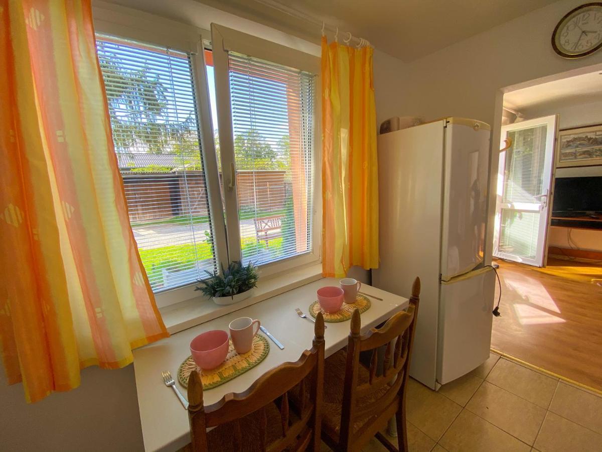 3 Bedroom Apartment In The Part Of The City Banská Bystrica Exterior photo
